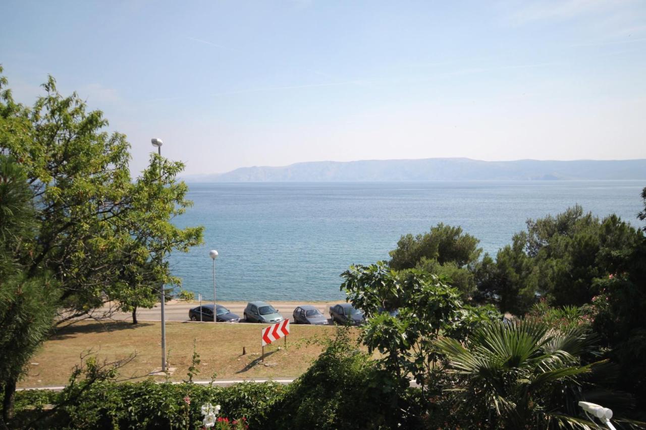 Apartments By The Sea Novi Vinodolski - 5558 Экстерьер фото
